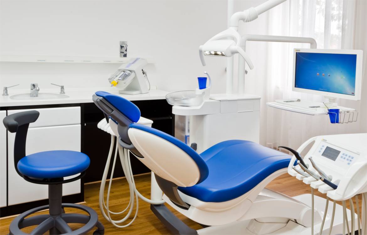 Behandlungsraum der Zahnarztpraxis